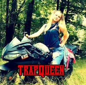 Meet your Posher, Katelynn